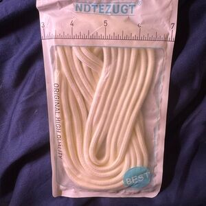 White shoe laces